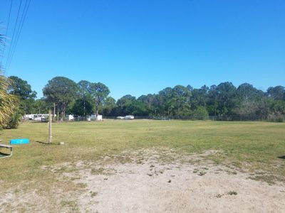 Sunshine Travel RV Resort dog park